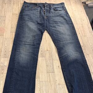 Levi's Men's Straight Leg Dark Blue Washed Jeans button fly